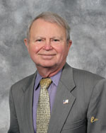 Thomas Quinn, DO, author and clinical professor of family and occupational medicine at LECOM Bradenton